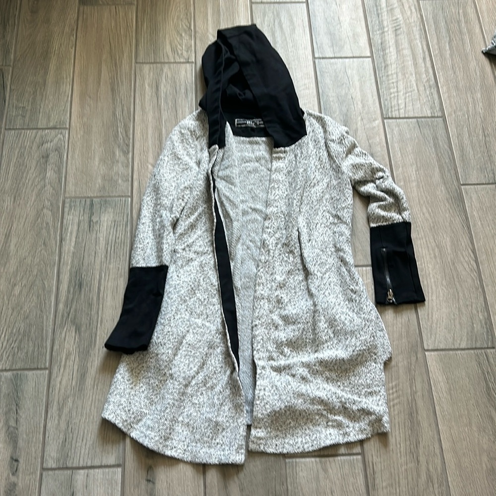BNCI open hooded jacket